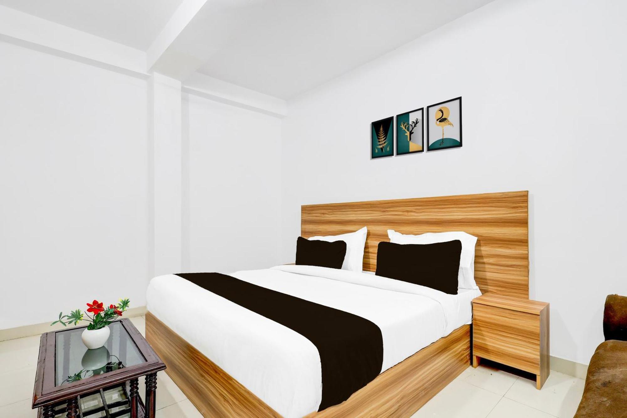 Hotel O Ocean Plaza New Delhi Extérieur photo