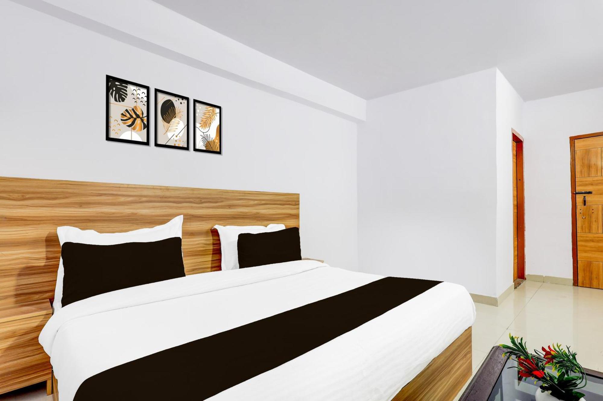 Hotel O Ocean Plaza New Delhi Extérieur photo
