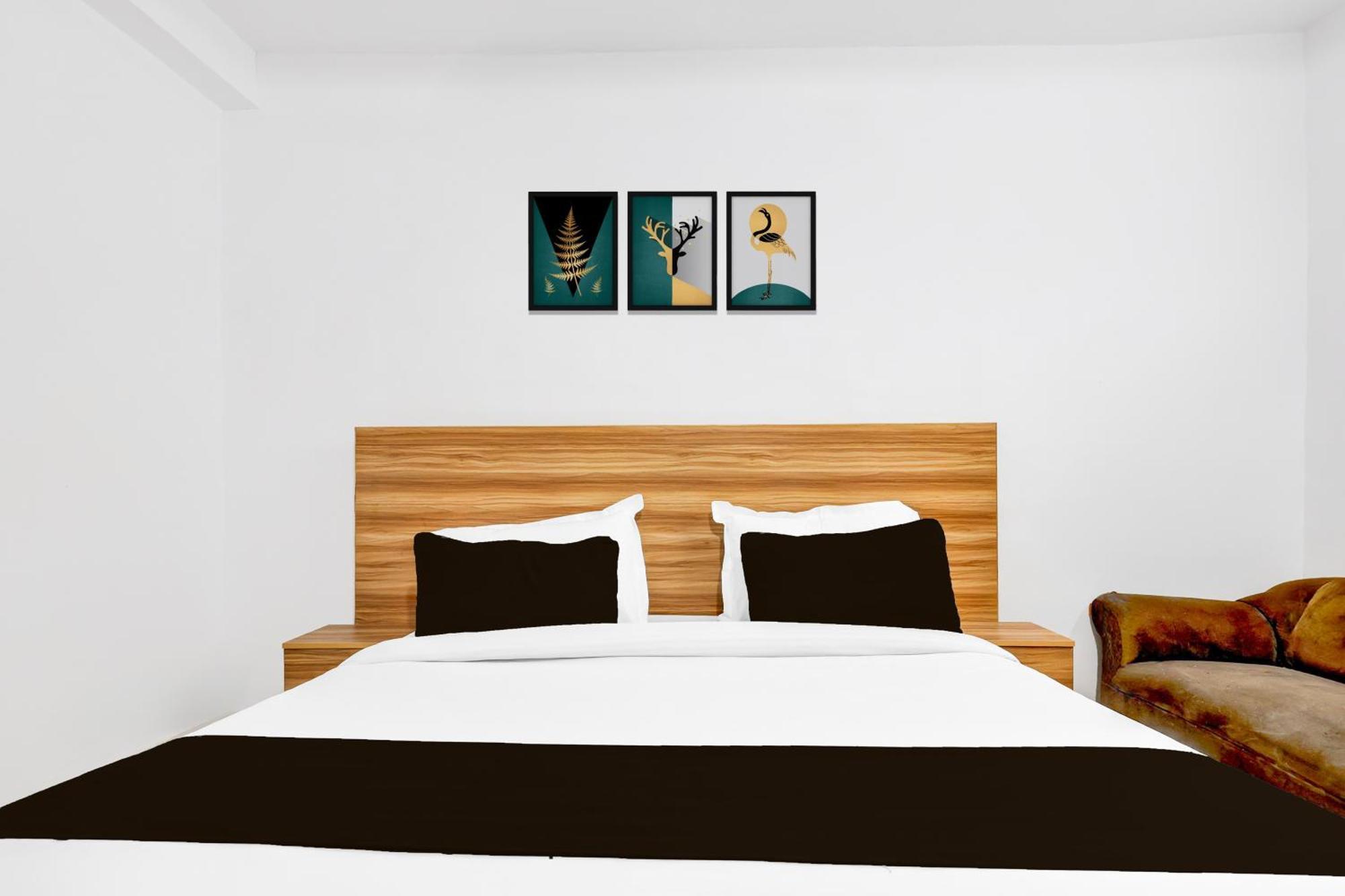 Hotel O Ocean Plaza New Delhi Extérieur photo